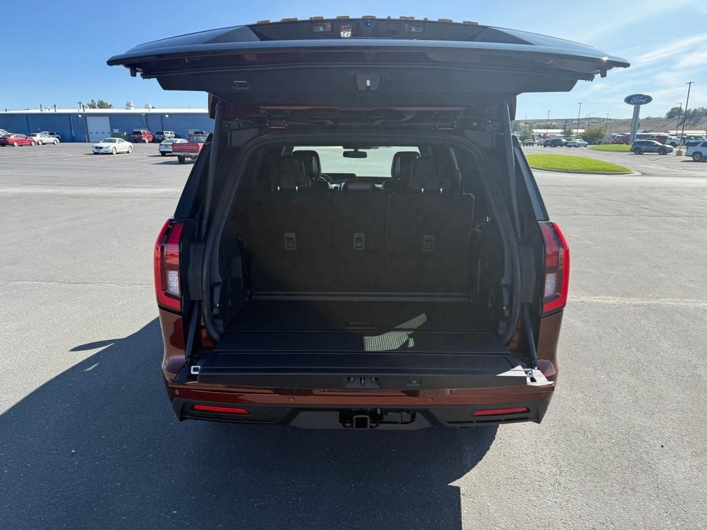 2027 Ford Expedition Tremor