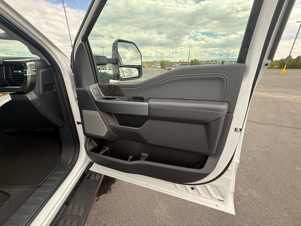 2026 Ford F-250SD Lariat Tremor