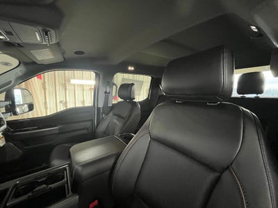 2026 Ford F-350SD Lariat Black Appearance Pkg