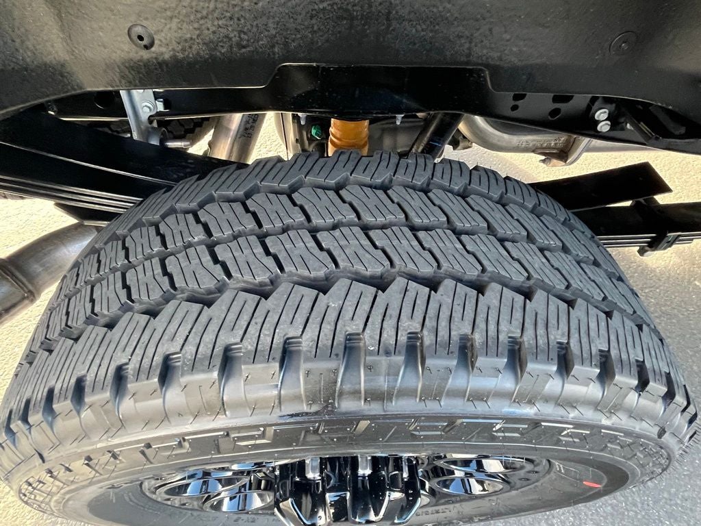 2026 Ford F-350SD Lariat Black Appearance Pkg