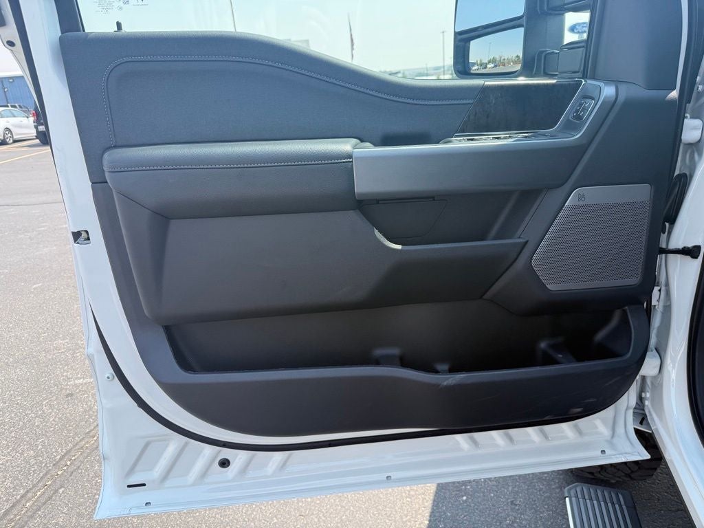 2026 Ford F-350SD Lariat Tremor