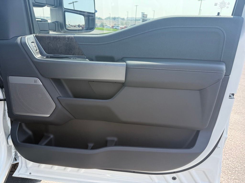 2026 Ford F-350SD Lariat Tremor