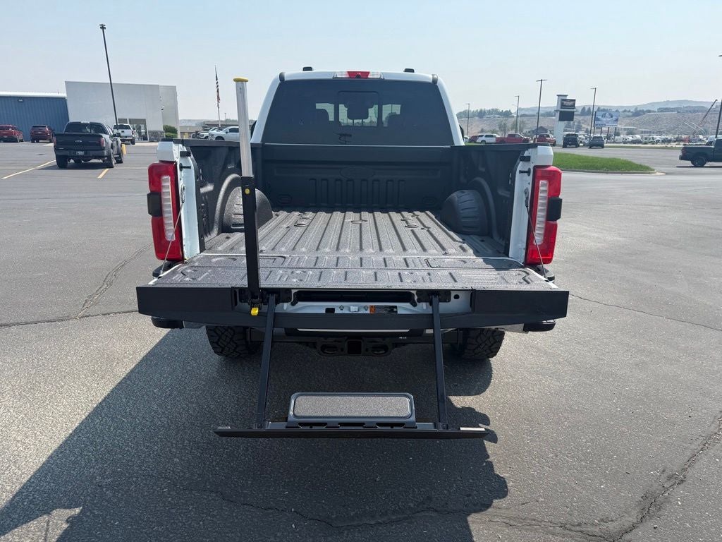 2026 Ford F-350SD Lariat Tremor