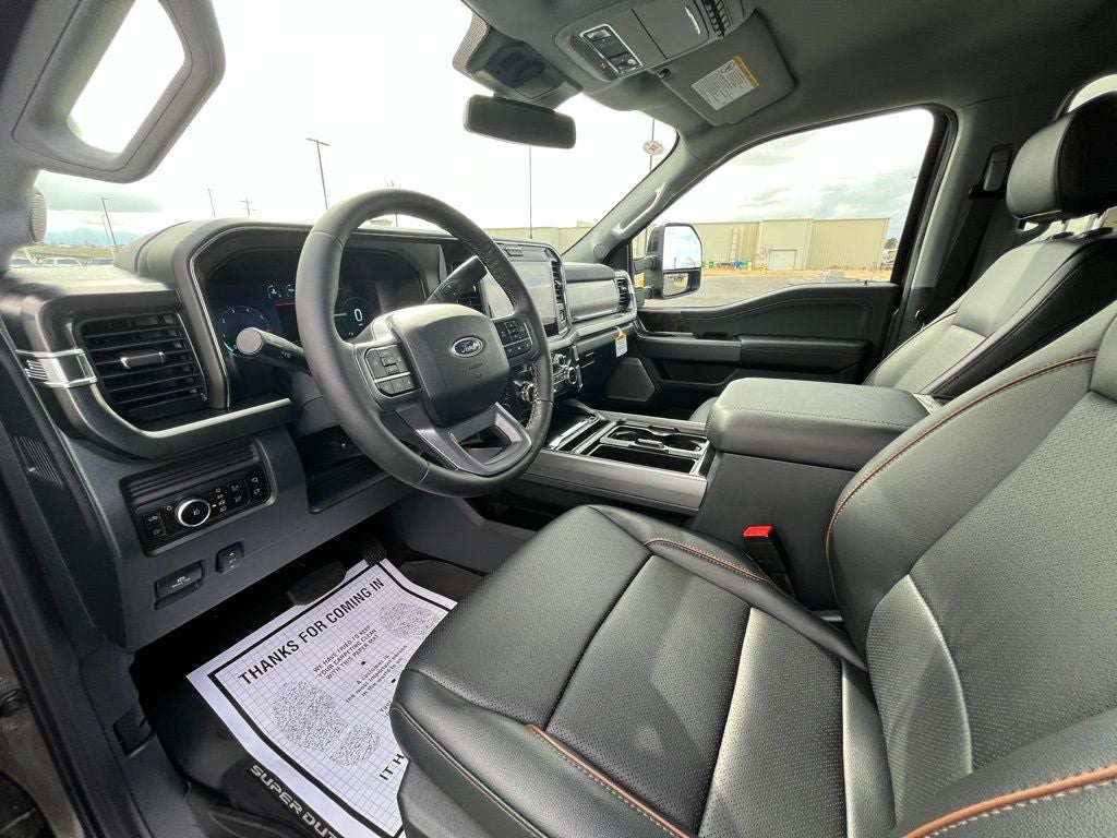 2026 Ford F-350SD Lariat