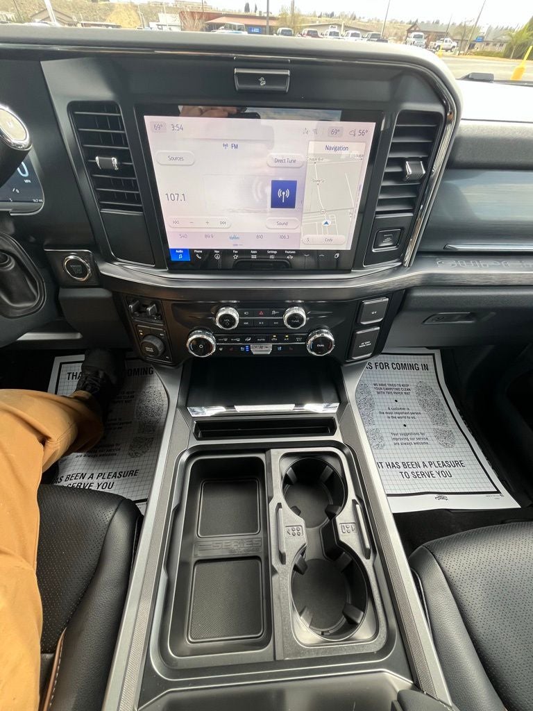 2026 Ford F-350SD Lariat