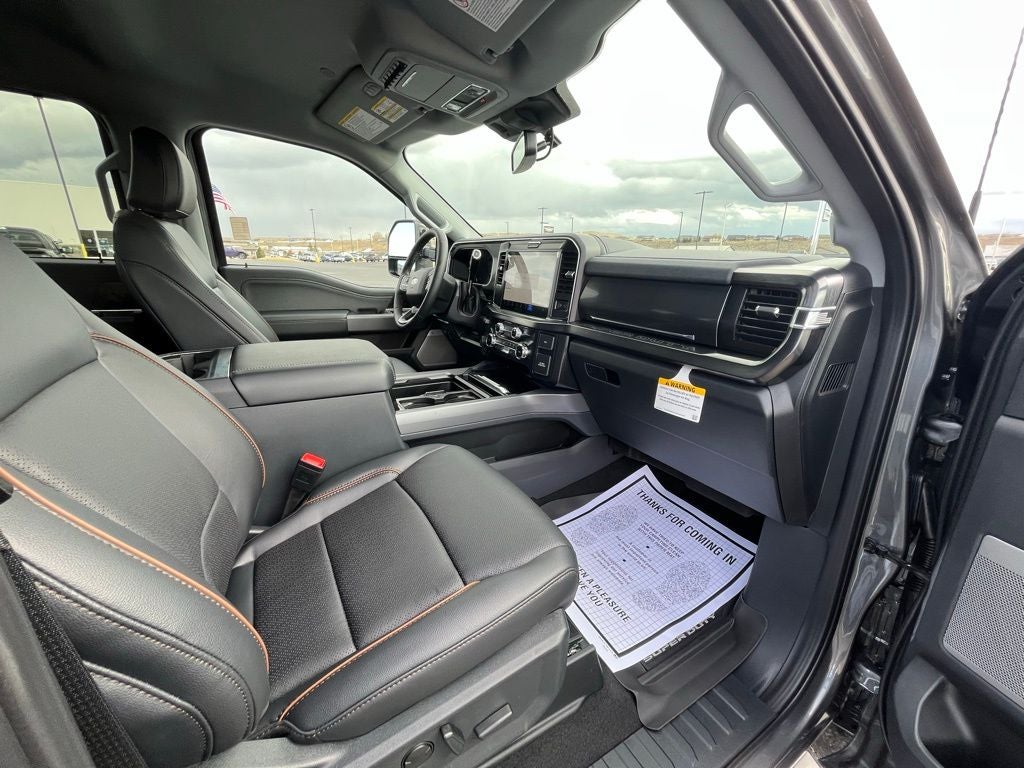 2026 Ford F-350SD Lariat