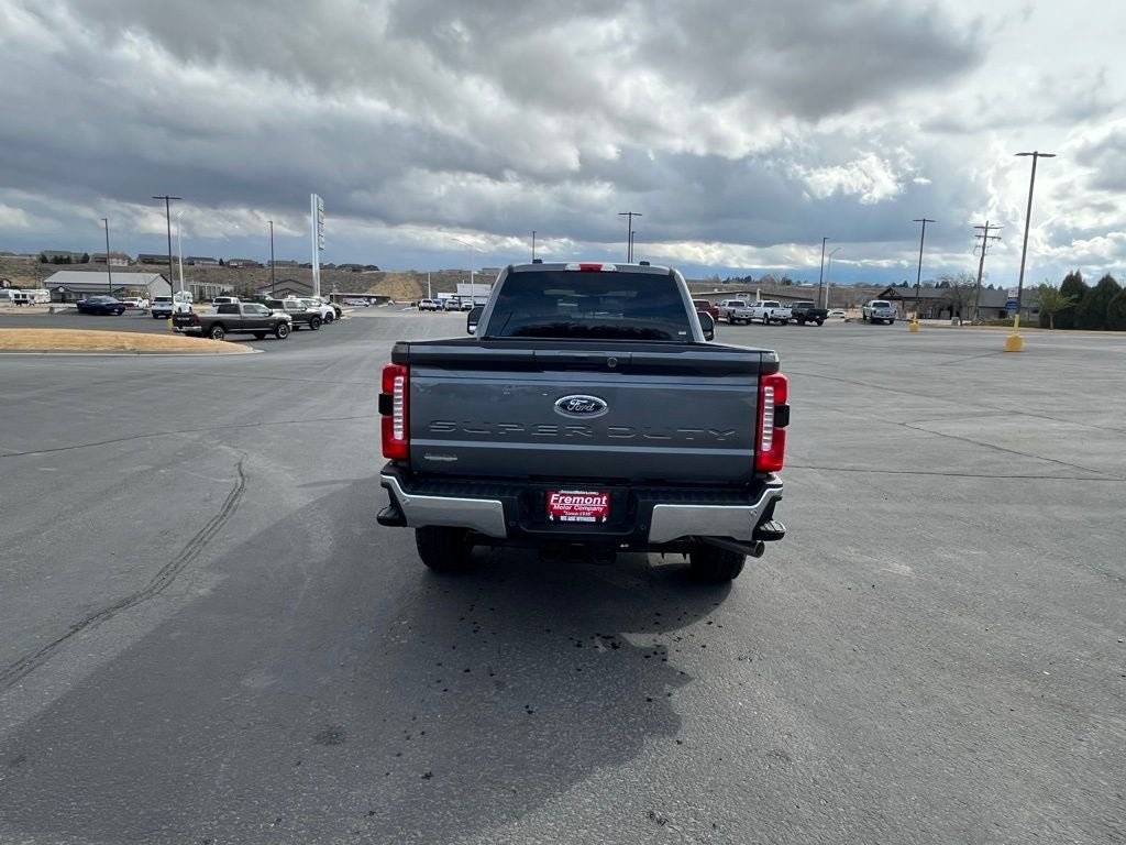 2026 Ford F-350SD Lariat