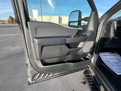 2026 Ford F-350SD Lariat Black Appearance Pkg