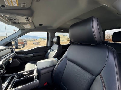 2026 Ford F-350SD Lariat DRW