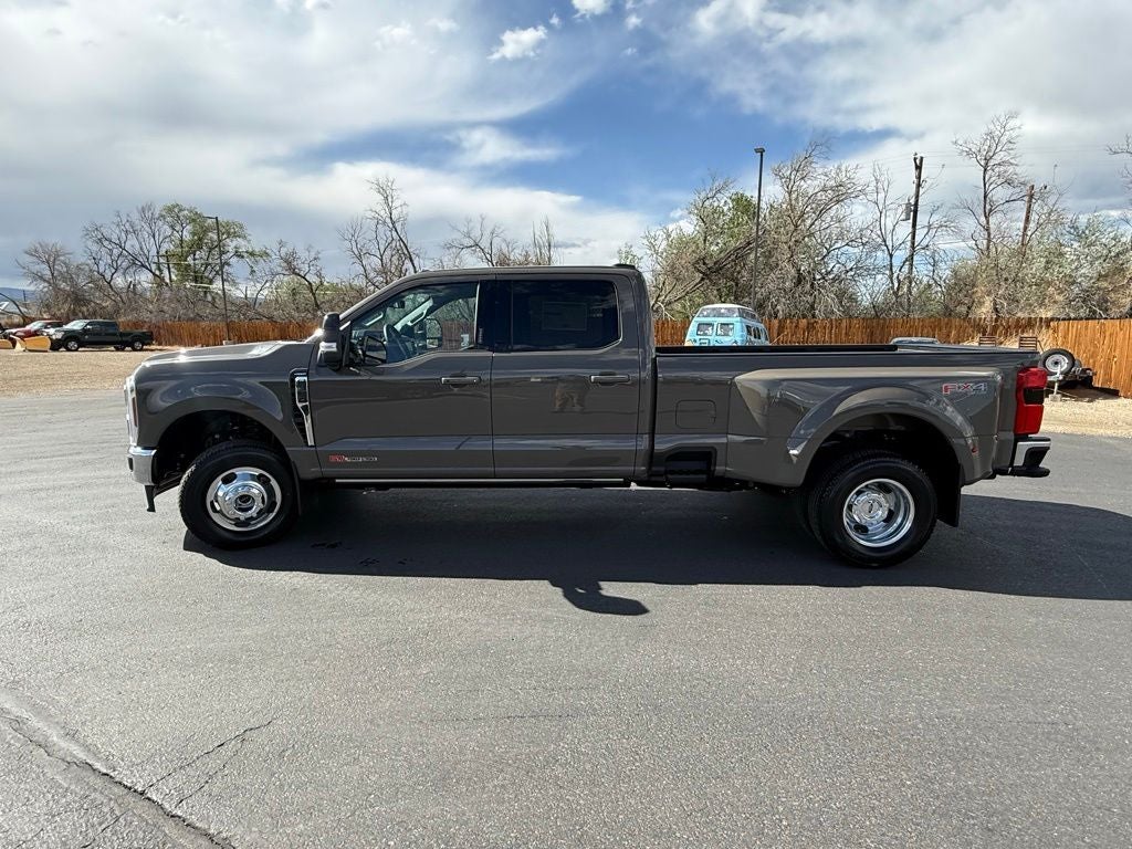 2026 Ford F-350SD Lariat DRW