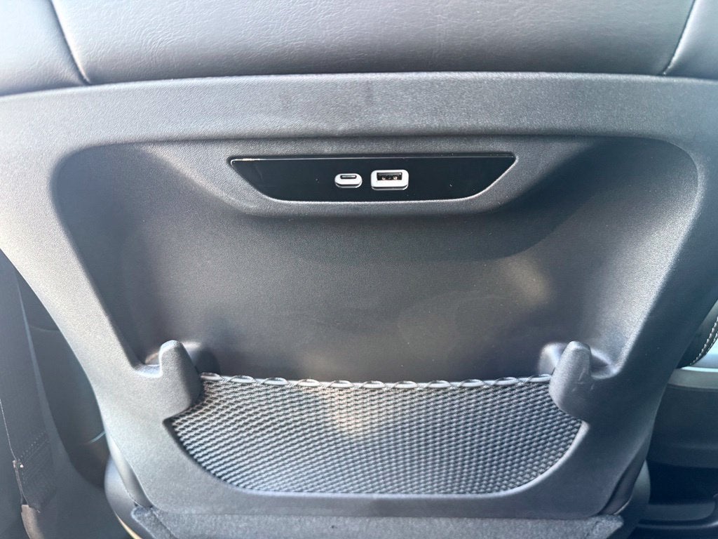 2027 Chrysler Pacifica PACIFICA SELECT AWD