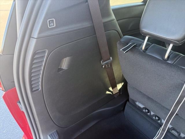 2027 Chrysler Pacifica PACIFICA SELECT AWD