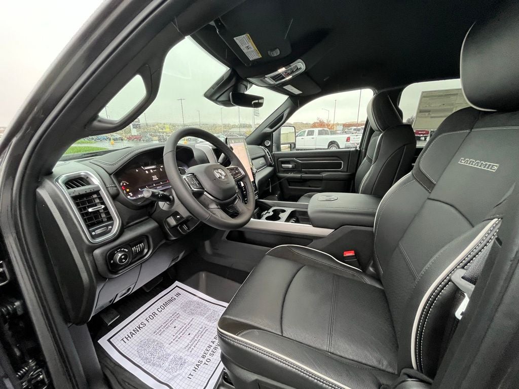 2026 RAM Ram 3500 3500 LAIE CREW CAB 4X4 8' BOX