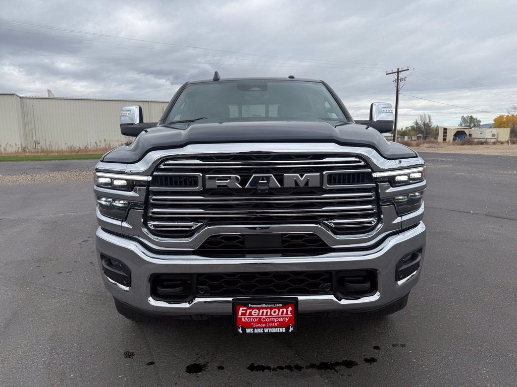 2027 RAM 3500 3500 LAIE CREW CAB 4X4 8' BOX