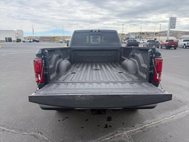 2027 RAM 3500 3500 LAIE CREW CAB 4X4 8' BOX