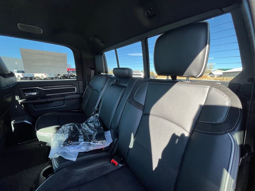 2026 RAM Ram 2500 2500 LAIE CREW CAB 4X4 8' BOX