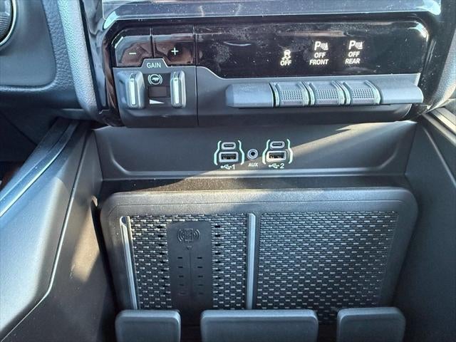 2027 RAM 1500 RAM 1500 BIG HORN CREW CAB 4X4 5'7' BOX