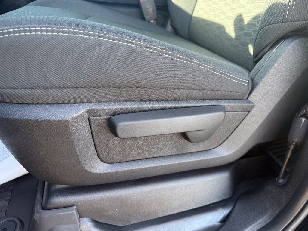 2027 RAM 2500 2500 TRADESMAN CREW CAB 4X4 6'4' BOX