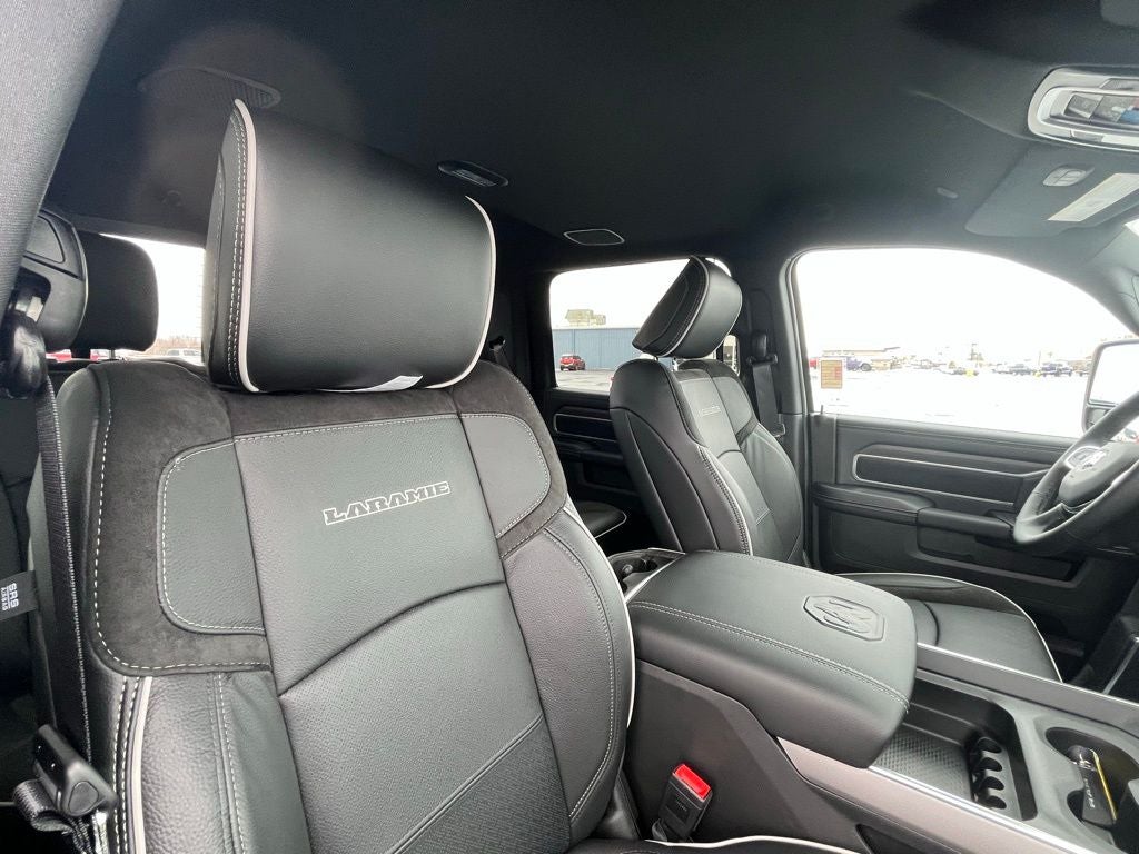 2026 RAM Ram 2500 2500 LAIE CREW CAB 4X4 6'4' BOX