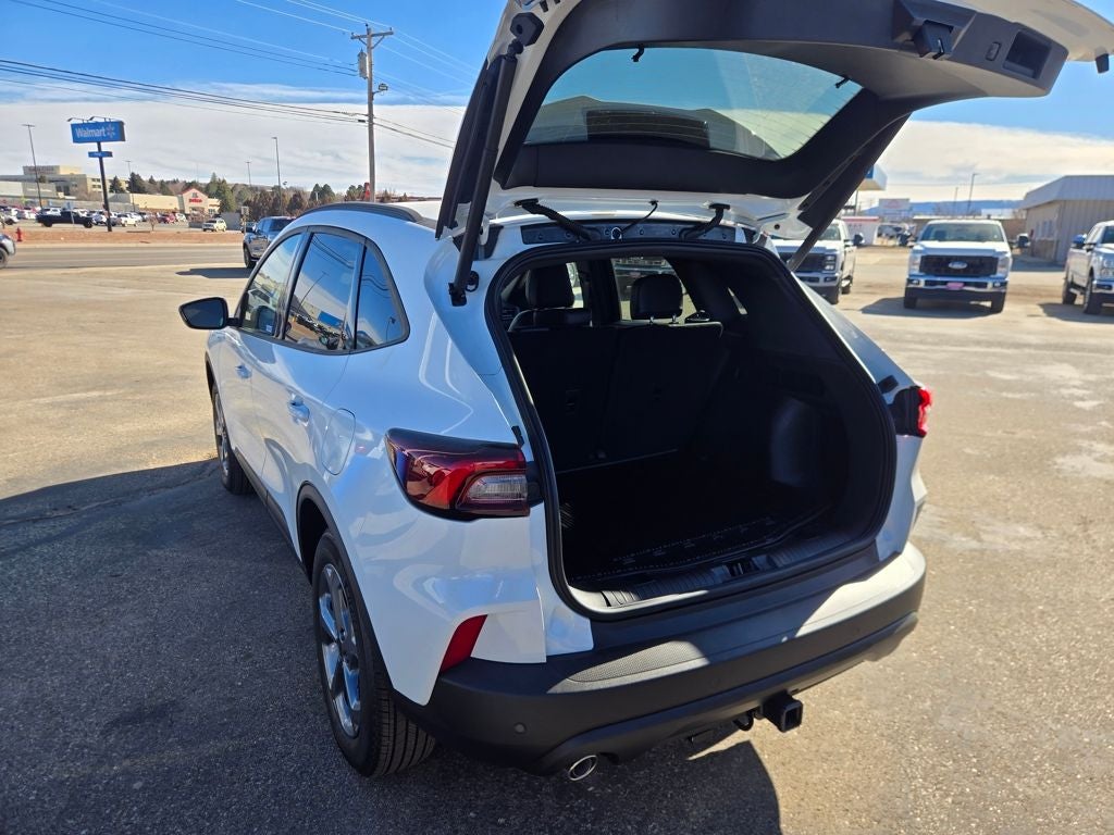 2026 Ford Escape Hybrid ST-Line Select