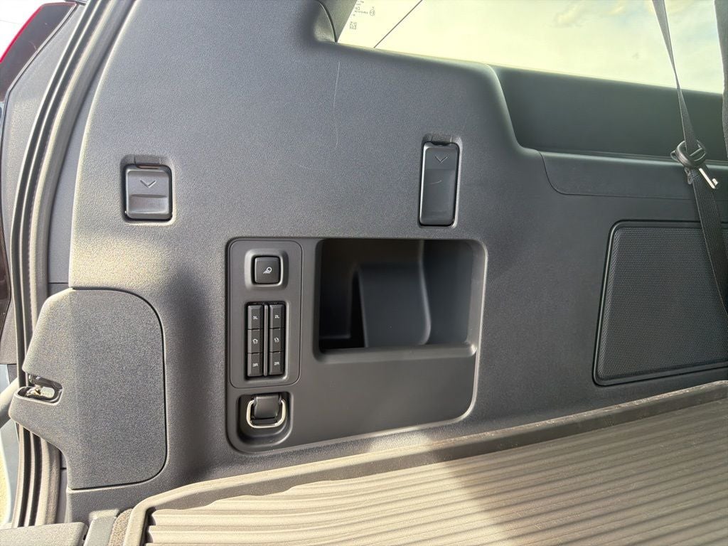 2026 Ford Expedition Max Platinum Stealth