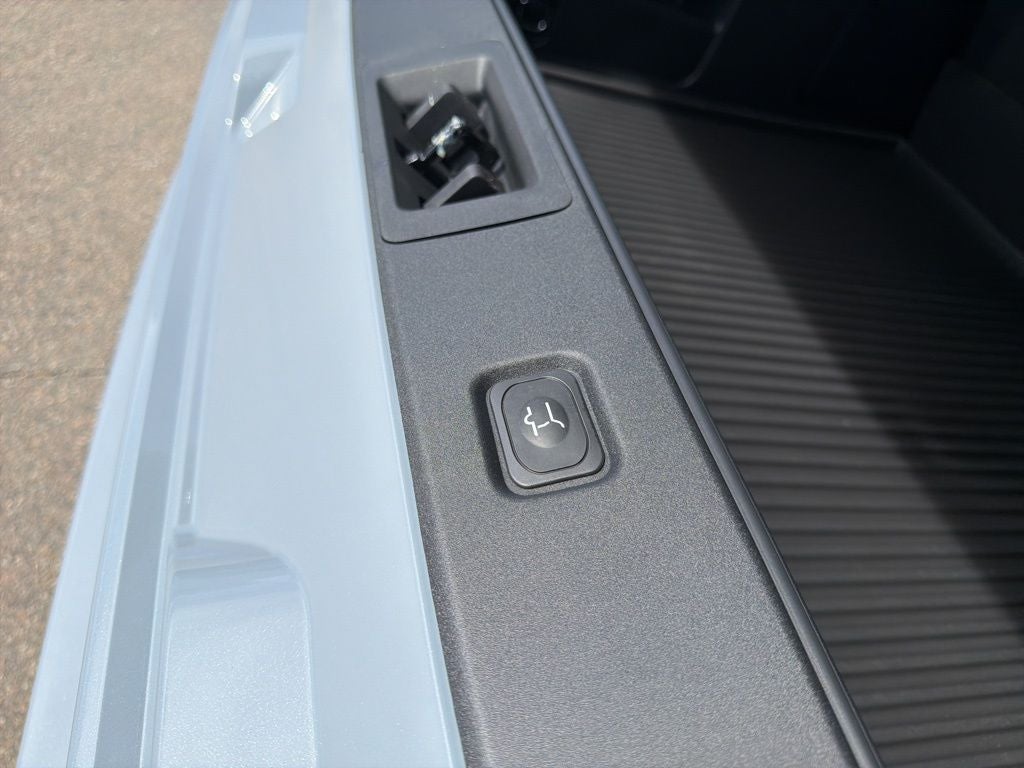 2026 Ford Expedition Max Platinum Stealth