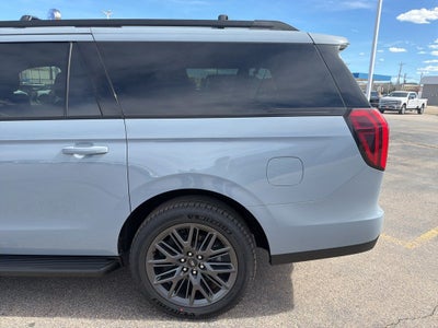 2026 Ford Expedition Max Platinum Stealth