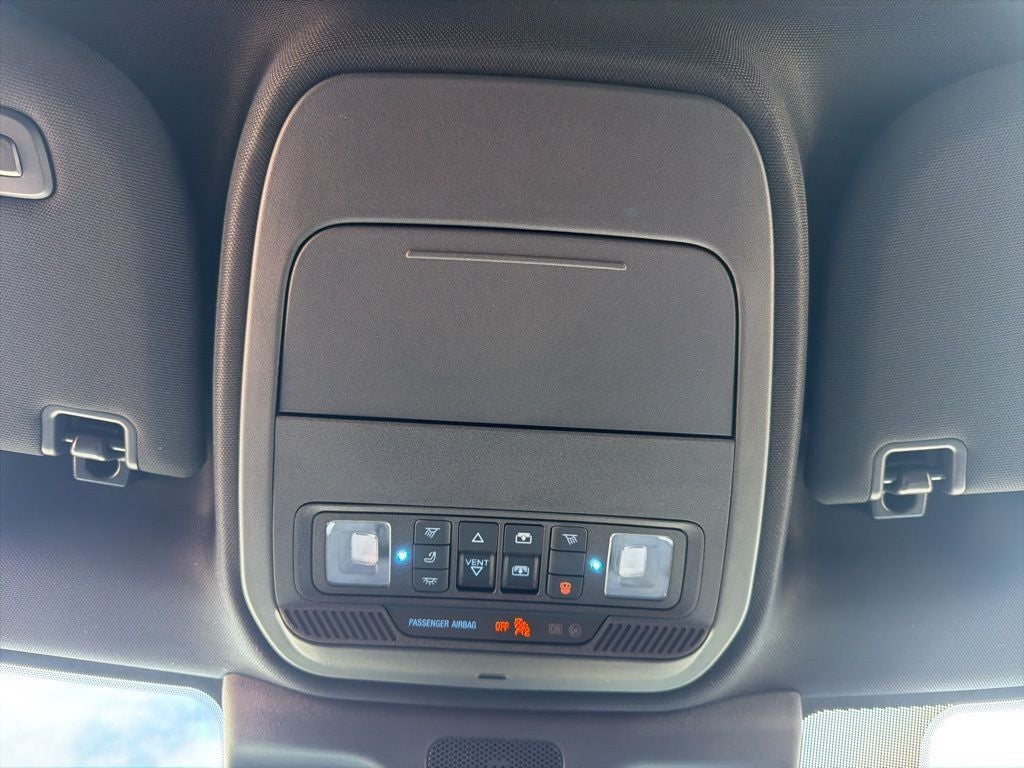 2026 Ford Expedition Max Platinum Stealth