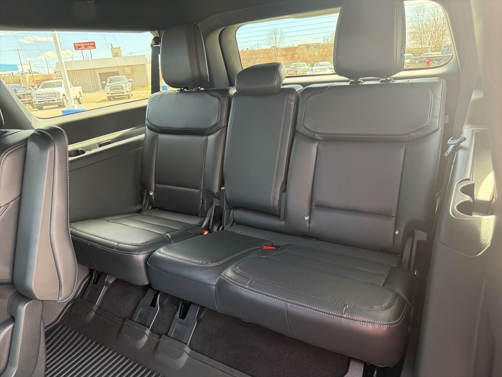 2026 Ford Expedition Max Platinum Stealth