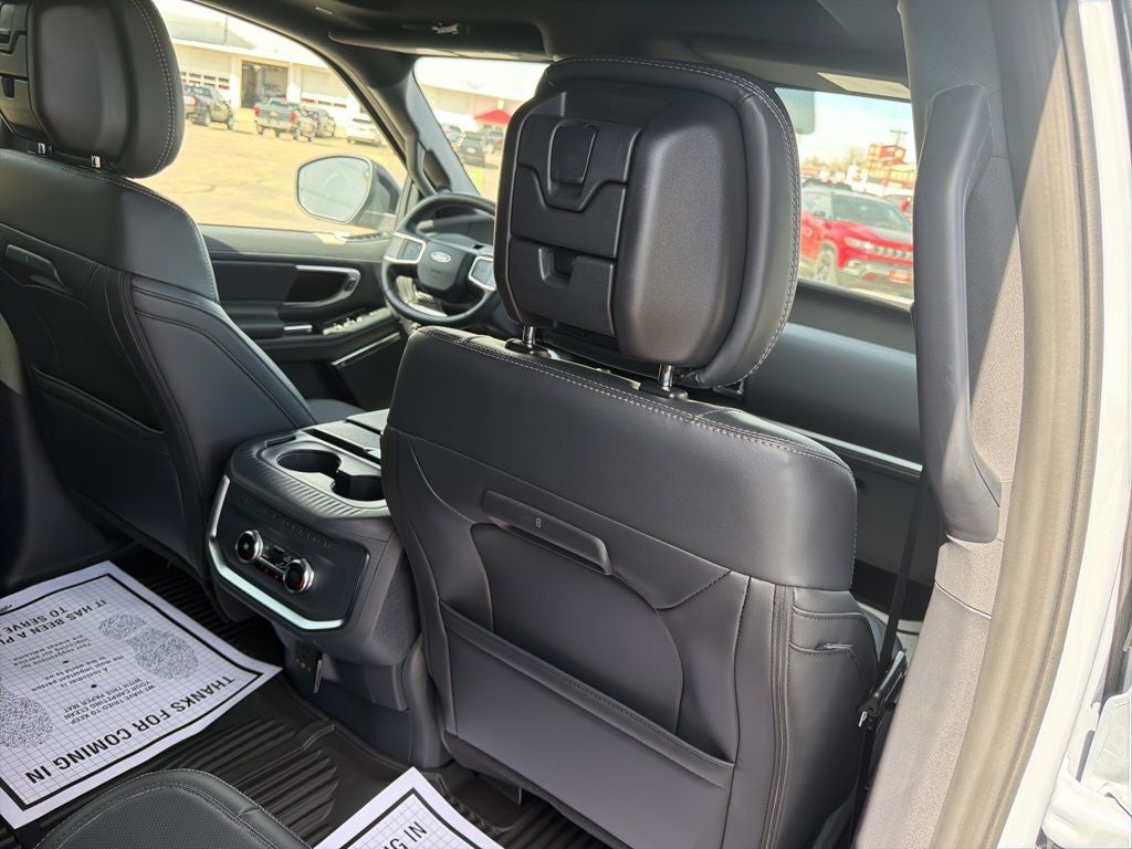 2026 Ford Expedition Max Platinum Stealth