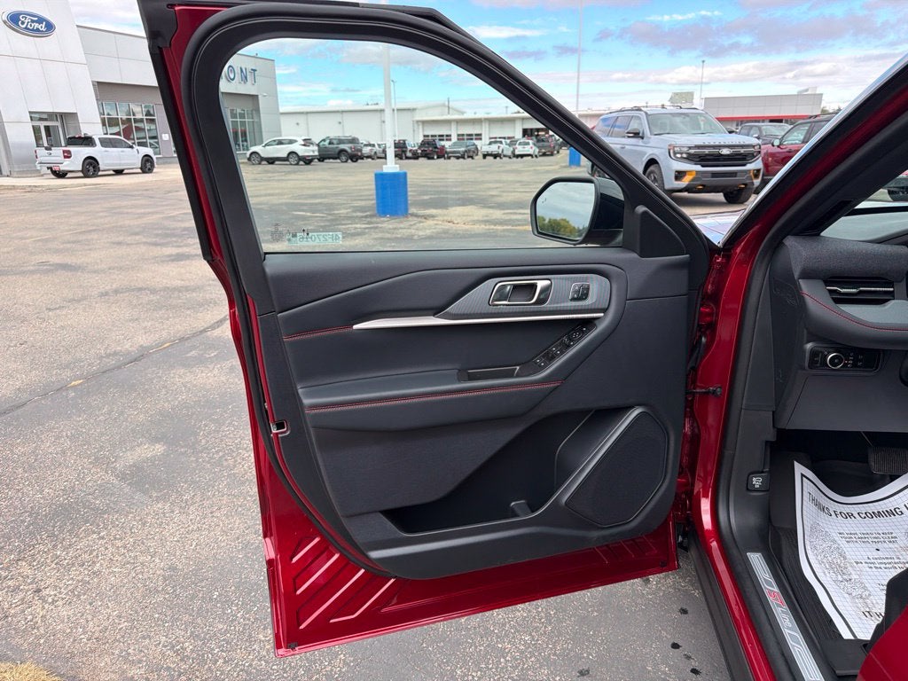 2027 Ford Explorer ST-Line