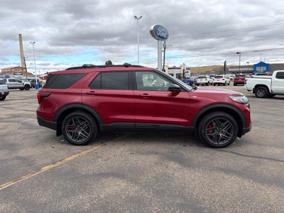 2027 Ford Explorer ST-Line