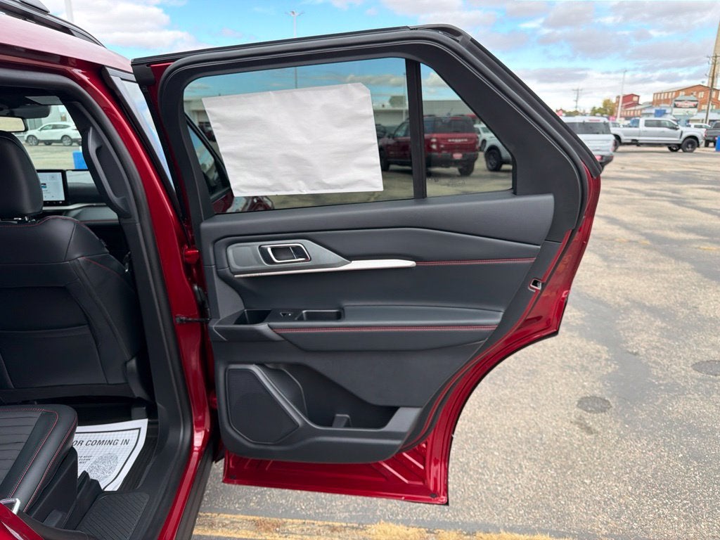 2027 Ford Explorer ST-Line