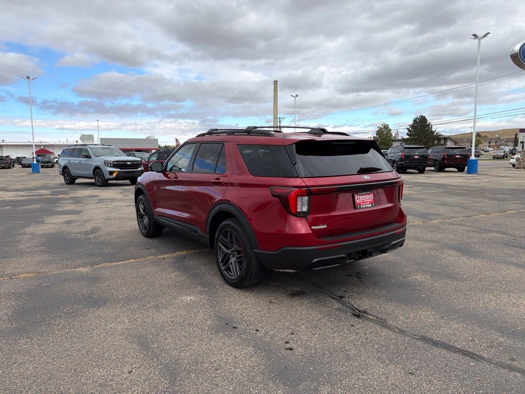 2027 Ford Explorer ST-Line