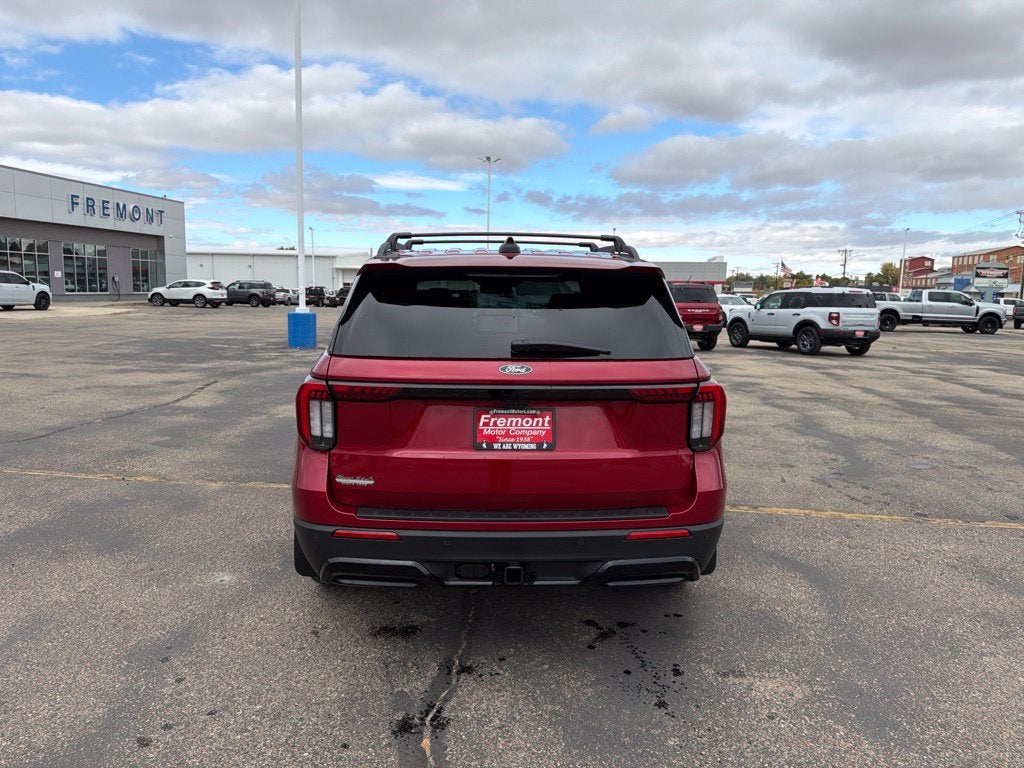 2027 Ford Explorer ST-Line
