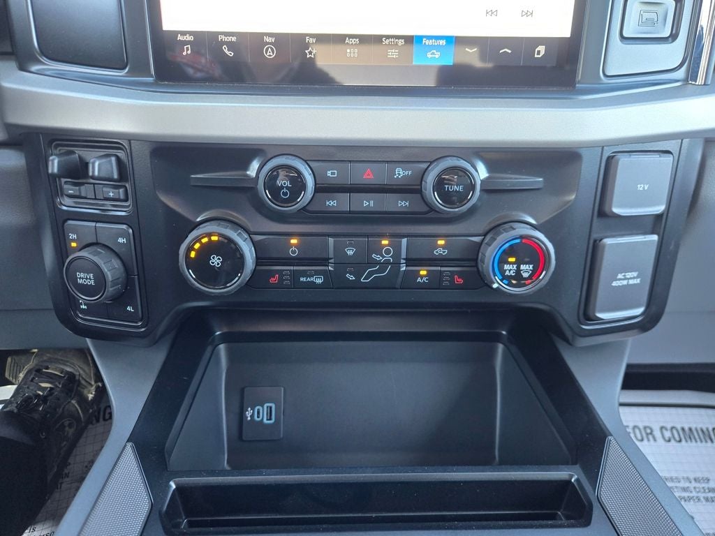 2026 Ford F-250SD XLT Premium Black Appearance Pkg.