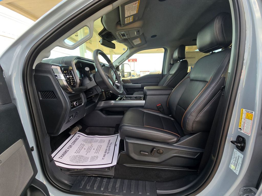 2026 Ford F-350SD Lariat Black Appearance Pkg.