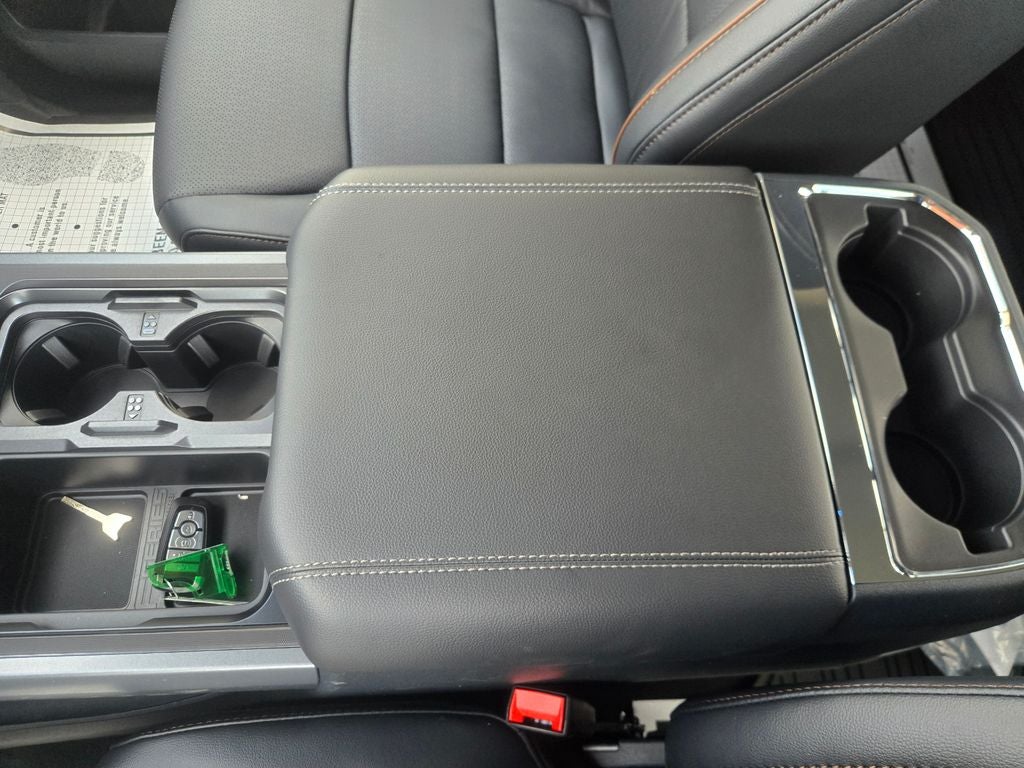 2026 Ford F-350SD Lariat Black Appearance Pkg.