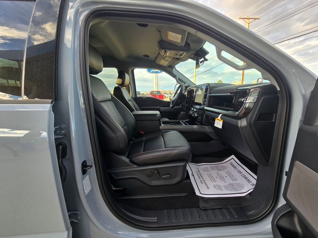 2026 Ford F-350SD Lariat Black Appearance Pkg.