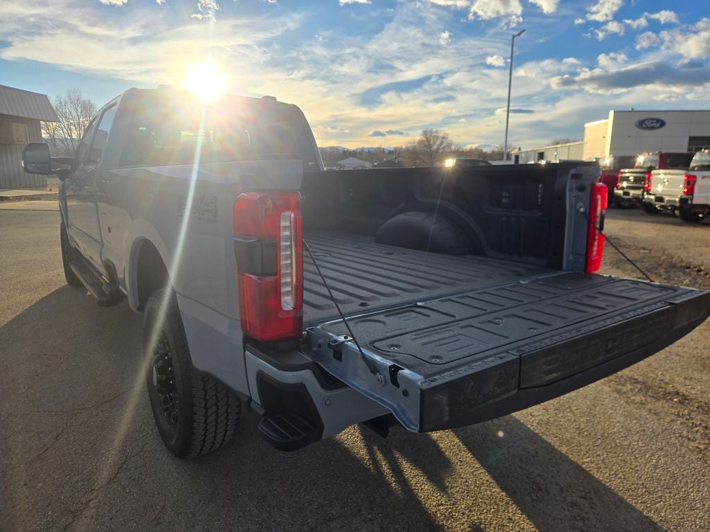 2026 Ford F-350SD Lariat Black Appearance Pkg.