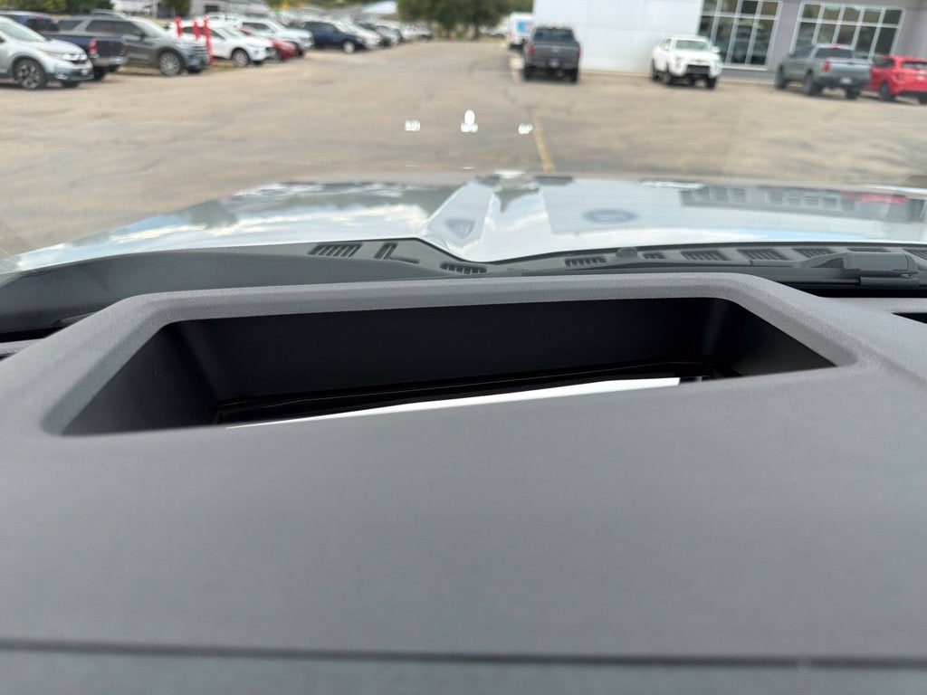 2027 Ford F-350SD Lariat Black Appearance Pkg.