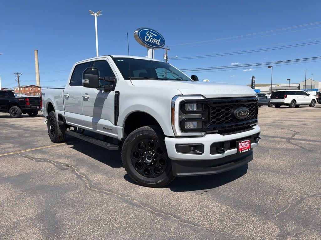 2026 Ford F-350SD Lariat Black Appearance Pkg.