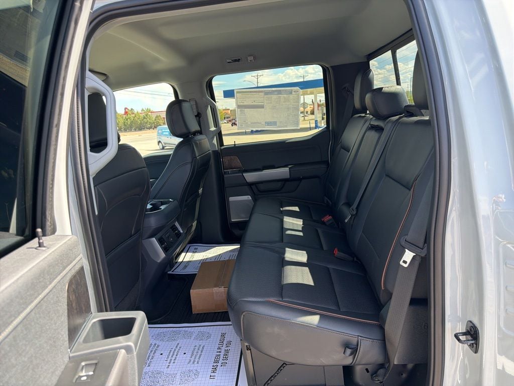 2026 Ford F-350SD Lariat Black Appearance Pkg.