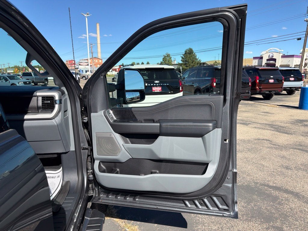 2026 Ford F-350SD XLT Premium Black Appearance Pkg.