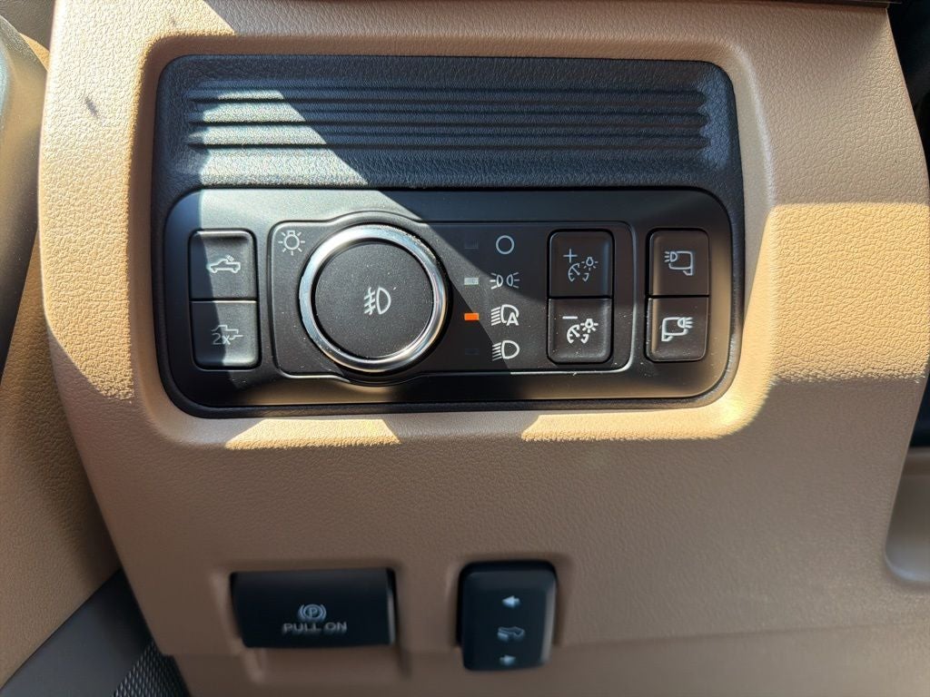 2026 Ford F-350SD Lariat