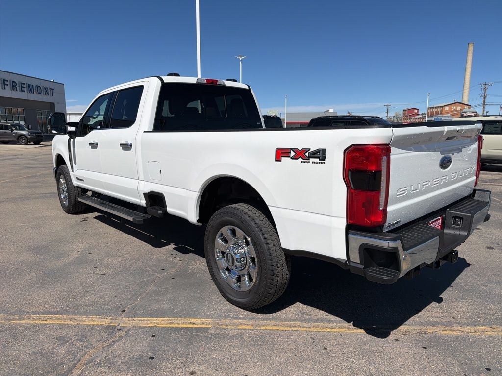 2026 Ford F-350SD Lariat