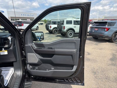 2026 Ford F-150 Lariat Black Appearance Pkg.