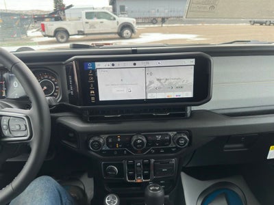 2025 Jeep Wrangler 4-DOOR SPORT S