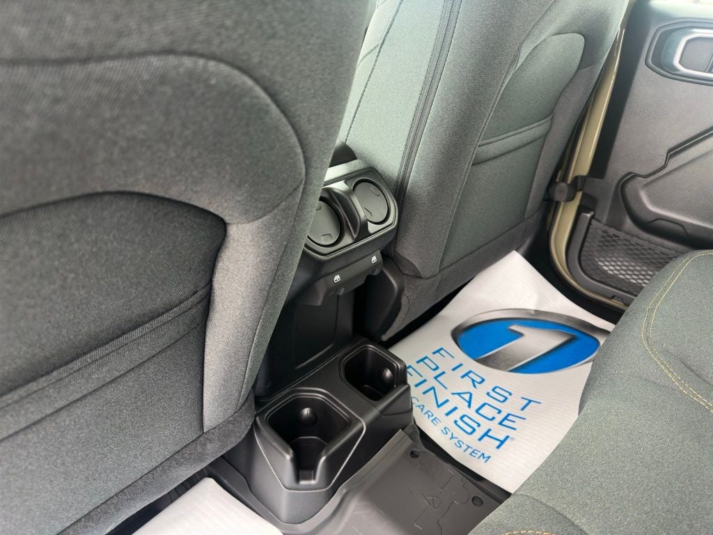 2025 Jeep Wrangler 4-DOOR SPORT S