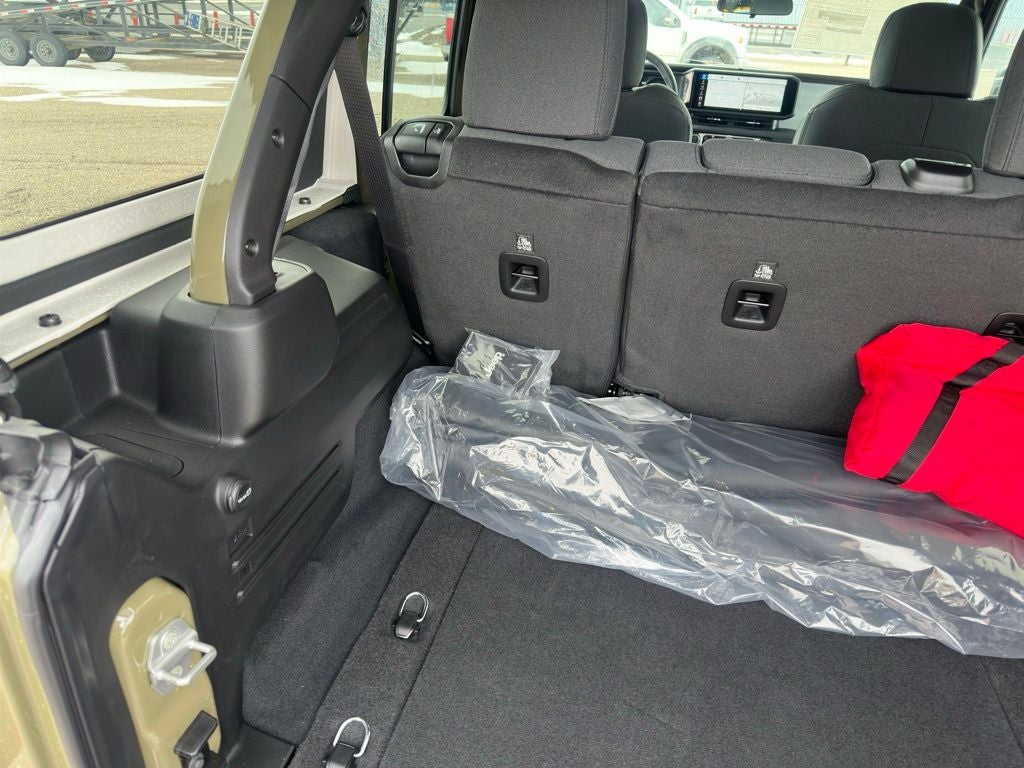 2025 Jeep Wrangler 4-DOOR SPORT S